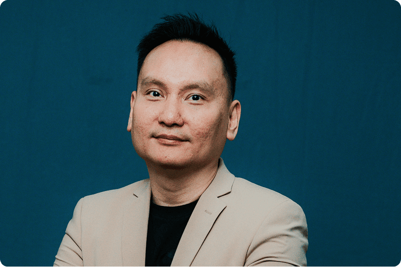 Michel Tan